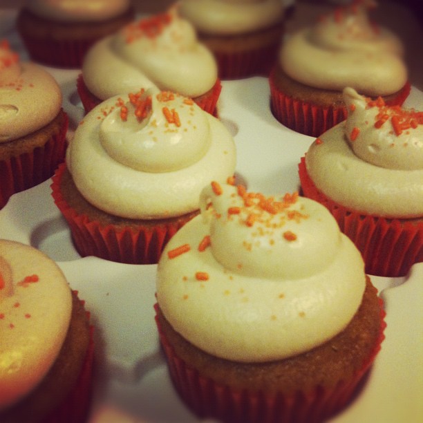 Spiced pumpkin cupcakes with pumpkin mousse and brown suagr maple cream cheese frosting Spiced pumpkin cupcakes with pumpkin mousse and brown suagr maple cream cheese frosting
