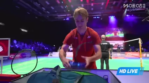 Poster siaran Lanier, Alex VS Antonsen, Anders
